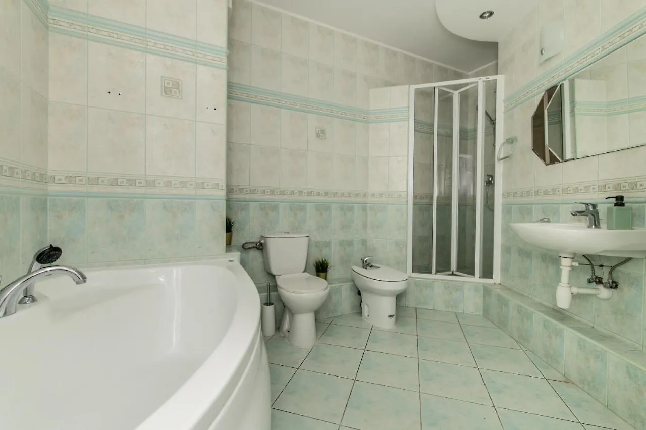 Tjiraso Apartment Gdansk Guest house